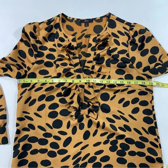 J Crew Ruffle Front Top Wavy Dots - Picture 8 of 8